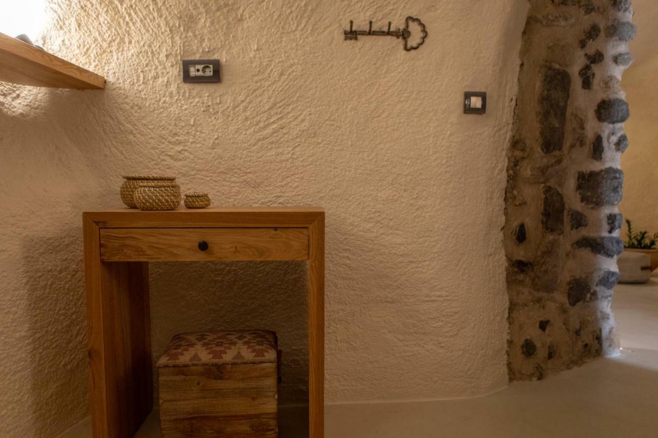 Nalas Suites Emporio  エクステリア 写真